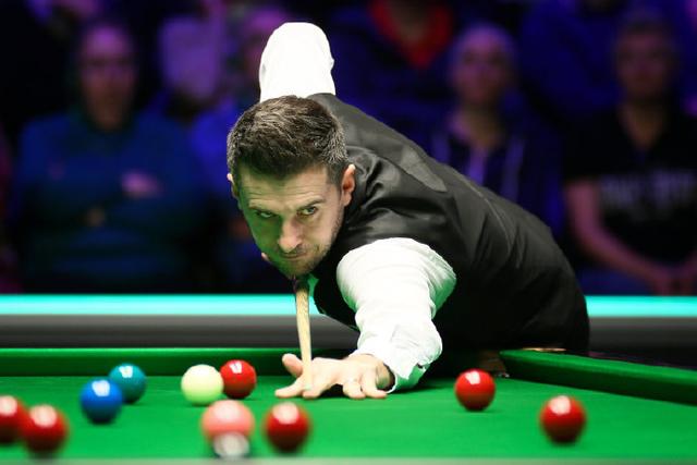 更多地现身 更多地现身