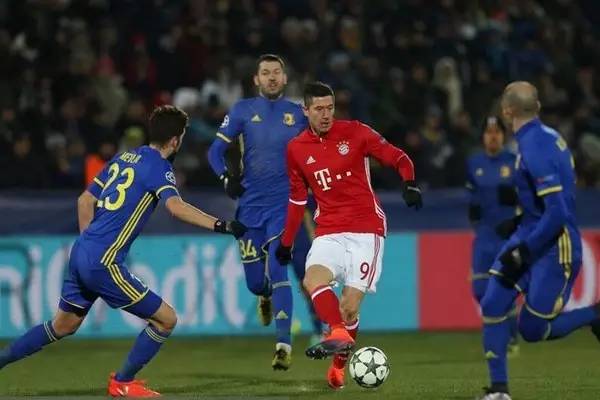 验丰富的教 验丰富的教